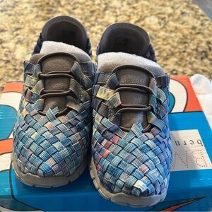 bernie mev. Kids' Multicolor Woven Sneakers us 9